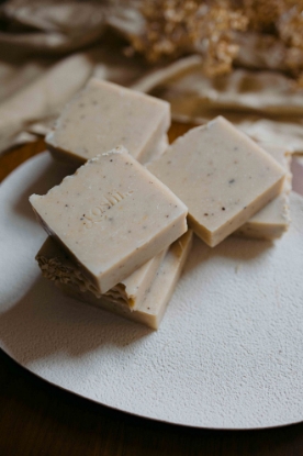 Picture of Almond Honey & Oatmeal Luxury Cold Process Soap