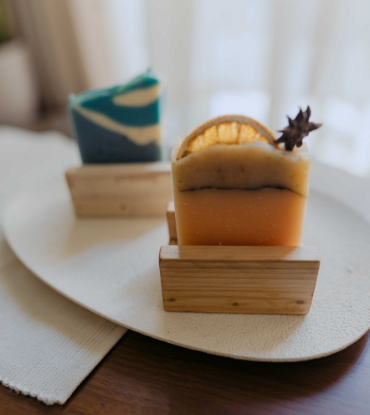 Picture of Customized Wooden Soap Stand